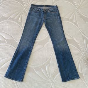 7 For All Mankind EUC Vintage Original low rise bootcut women’s jean size 29